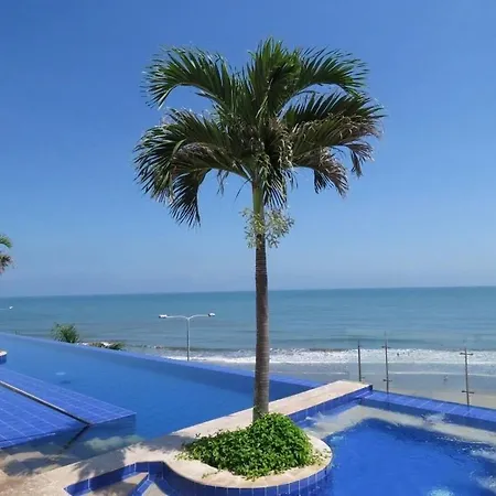 Apartamento Amplios Aptos De Lujo Frente A La Playa A 5 Minutos Del Centro Y Del Aeropuerto, En Edificio Con Piscina, Jacuzzi, Sauna, Gimnasio, Turco Y Seguridad Las 24 Hs.