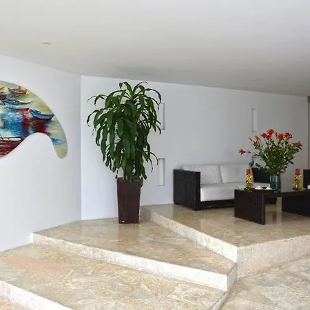Apartamento Amplios Aptos De Lujo Frente A La Playa A 5 Minutos Del Centro Y Del Aeropuerto, En Edificio Con Piscina, Jacuzzi, Sauna, Gimnasio, Turco Y Seguridad Las 24 Hs. Cartagena