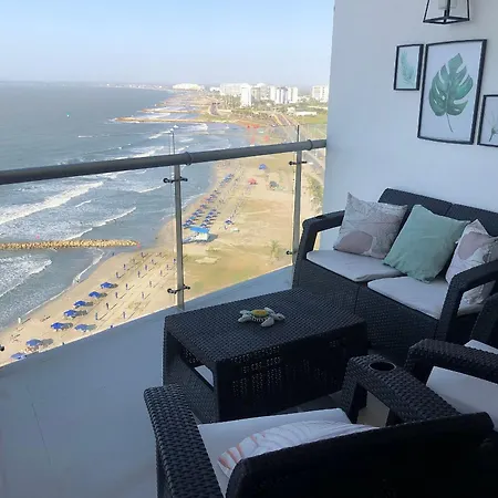 Amplios Aptos De Lujo Frente A La Playa A 5 Minutos Del Centro Y Del Aeropuerto, En Edificio Con Piscina, Jacuzzi, Sauna, Gimnasio, Turco Y Seguridad Las 24 Hs. Apartamento Cartagena