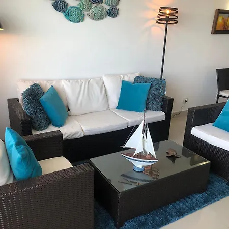 Amplios Aptos De Lujo Frente A La Playa A 5 Minutos Del Centro Y Del Aeropuerto, En Edificio Con Piscina, Jacuzzi, Sauna, Gimnasio, Turco Y Seguridad Las 24 Hs. Apartamento