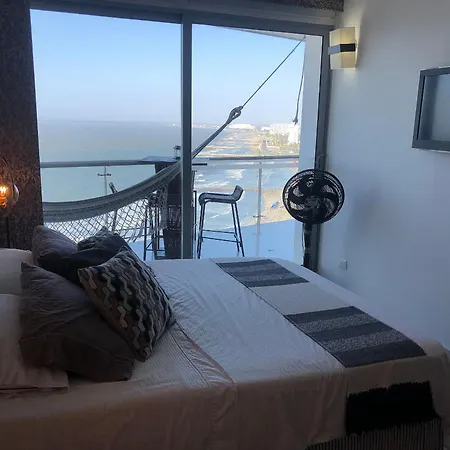 Apartamento Amplios Aptos De Lujo Frente A La Playa A 5 Minutos Del Centro Y Del Aeropuerto, En Edificio Con Piscina, Jacuzzi, Sauna, Gimnasio, Turco Y Seguridad Las 24 Hs. Cartagena