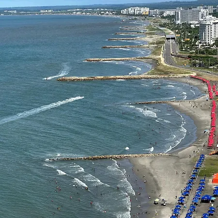 Amplios Aptos De Lujo Frente A La Playa A 5 Minutos Del Centro Y Del Aeropuerto, En Edificio Con Piscina, Jacuzzi, Sauna, Gimnasio, Turco Y Seguridad Las 24 Hs. Apartamento *