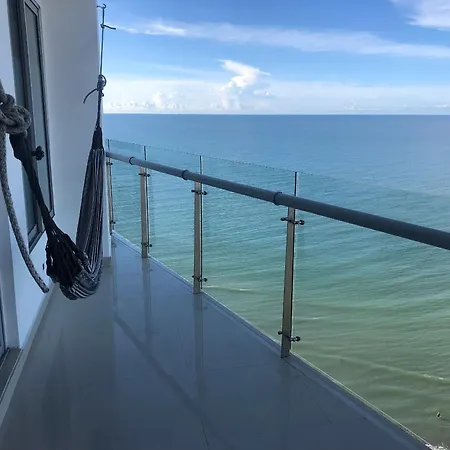 Amplios Aptos De Lujo Frente A La Playa A 5 Minutos Del Centro Y Del Aeropuerto, En Edificio Con Piscina, Jacuzzi, Sauna, Gimnasio, Turco Y Seguridad Las 24 Hs. Cartagena