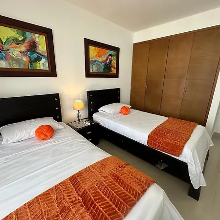 Amplios Aptos De Lujo Frente A La Playa A 5 Minutos Del Centro Y Del Aeropuerto, En Edificio Con Piscina, Jacuzzi, Sauna, Gimnasio, Turco Y Seguridad Las 24 Hs. Apartment *