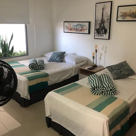 Apartment Amplios Aptos De Lujo Frente A La Playa A 5 Minutos Del Centro Y Del Aeropuerto, En Edificio Con Piscina, Jacuzzi, Sauna, Gimnasio, Turco Y Seguridad Las 24 Hs. Cartagena