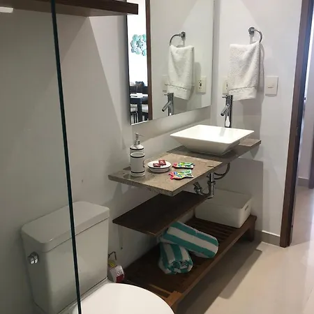 Apartment Amplios Aptos De Lujo Frente A La Playa A 5 Minutos Del Centro Y Del Aeropuerto, En Edificio Con Piscina, Jacuzzi, Sauna, Gimnasio, Turco Y Seguridad Las 24 Hs. *