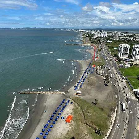 Amplios Aptos De Lujo Frente A La Playa A 5 Minutos Del Centro Y Del Aeropuerto, En Edificio Con Piscina, Jacuzzi, Sauna, Gimnasio, Turco Y Seguridad Las 24 Hs. Cartagena